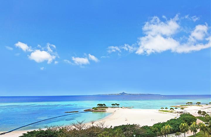 [Departing from Naha/Chatani] 2025 47th Ocean Expo Park Fireworks Festival Bus Package (Transportation, Spectacular Seats, and Meals Included)