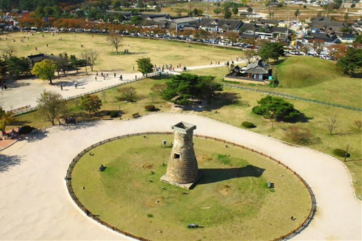 Gyeongju UNSECO Cultural Heritage 2-Day Tour | Bulguksa Temple & Hanok Stay