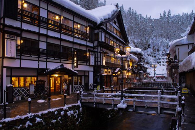 Departing from Tokyo | 2-Day Ouchi-juku, Zao Juhyo, and Ginzan Onsen Tour | Small Group of 6