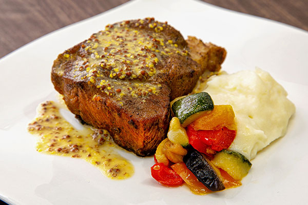 [Departing 11:30 AM] Tokyo Open-Air Restaurant Bus / European-Style Set Menu ★ Includes a Free Drink