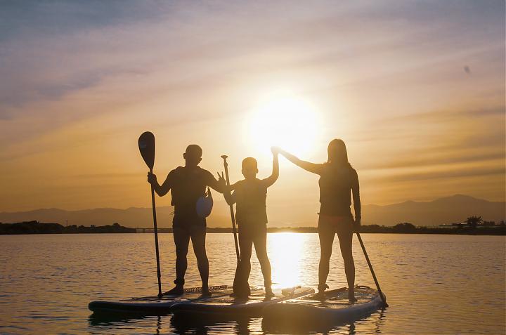 Tainan's Zengwen River SUP Experience | The Most Beautiful Sunset Silhouette. Paddling Year-Round