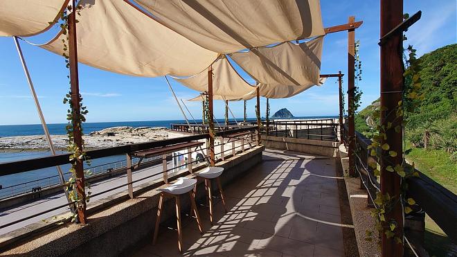 Crown Coast Sightseeing Package | A Solo Trip to the Mountains and Sea