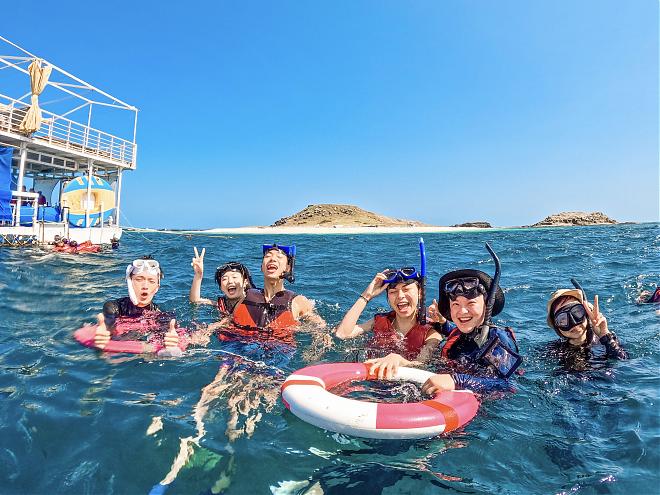 澎湖南部望有島日帰り旅行｜サンゴ礁の楽園へダイブ