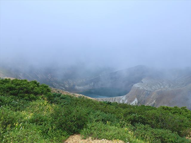 仙台発｜蔵王御釜、キツネ村、チョロ湖、横川渓谷を巡る日帰りツアー（中国語ガイド付き）