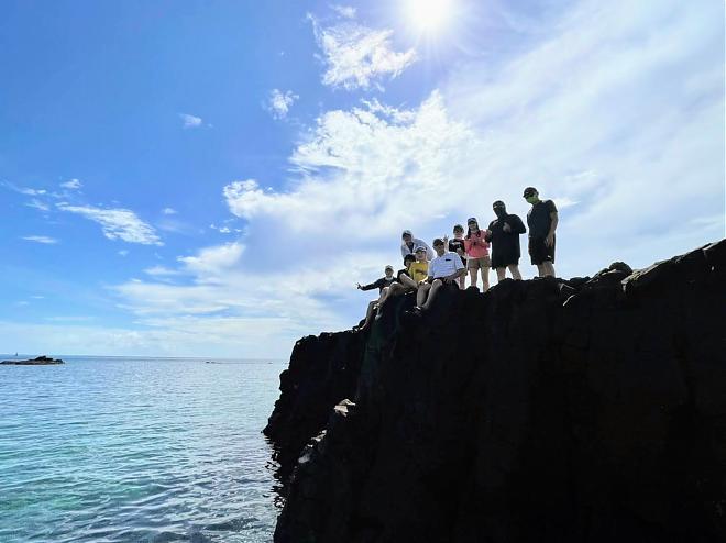 澎湖東海の島巡りツアー | 夢のような彭鵬ビーチ、元北島、そしてウォータースポーツを楽しむ