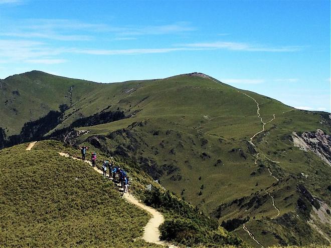 『登山パッケージシリーズ』台東嘉明湖3日間ツアー｜天使の涙