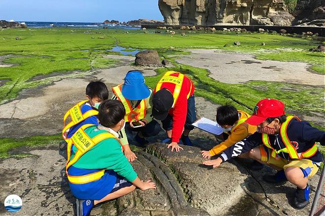 海女物語 | 基隆市和平島の海女たちと一緒にテングサを集めよう