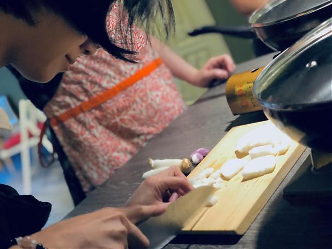 プライベートシェフの料理教室：シェフの美味しいテクニックを学ぶ + プライベートシェフの饗宴