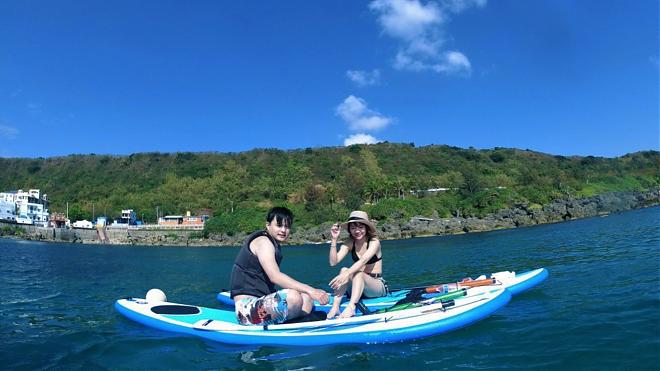 墾丁万里塘SUP + シュノーケリング体験 | 最高の海の景色を望む秘密の場所で自由にパドルを漕ぎましょう