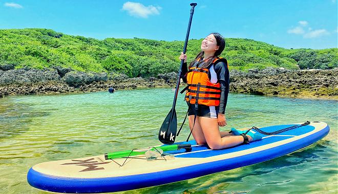 墾丁リトルバリ島SUP｜ガラスの海とユニークなサンゴ礁の探検