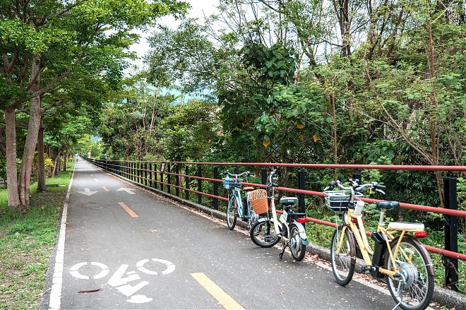花蓮電動自転車レンタル：簡単予約｜駅での受け取り・返却。複数の拠点あり
