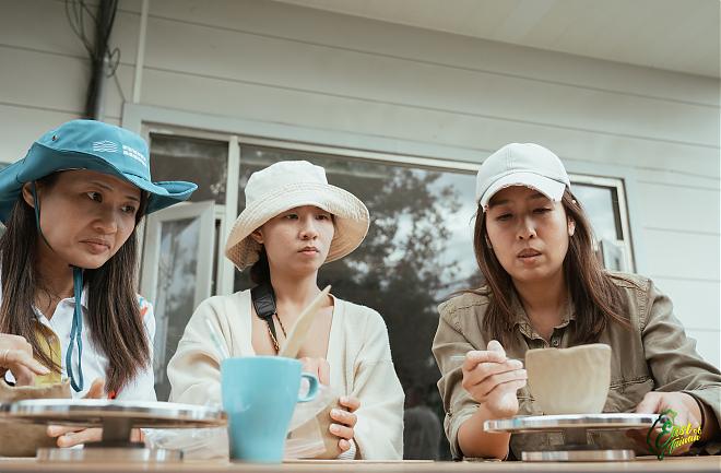 台東・東河で最も癒される旅 - 東有星の楽しみ×手作り陶器×星空ダイニングテーブル＆ガイドツアー