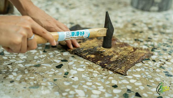 悩みを吹き飛ばせ！台東富岡 ストレス解消樹皮ランプ作り×海外帰国者ワークショップ