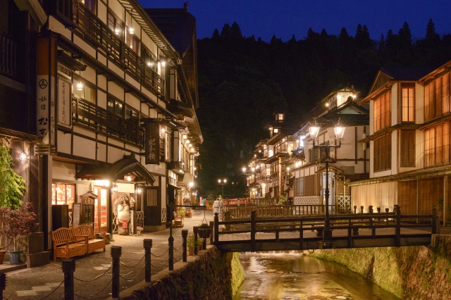東北・山形新造祭2日間ツアー｜銀山温泉、新造祭指定席、蔵王御釜（仙台発）