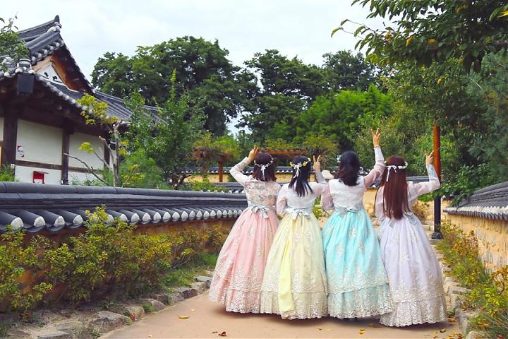 慶州ユネスコ世界遺産2日間ツアー | 仏国寺と韓屋滞在