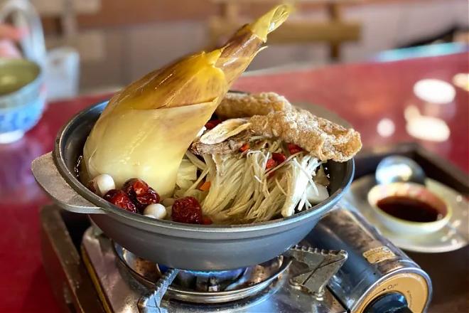 クラウンコースト観光パッケージ | 旬の味覚 - たけのこ＆ザボン農園ツアー体験