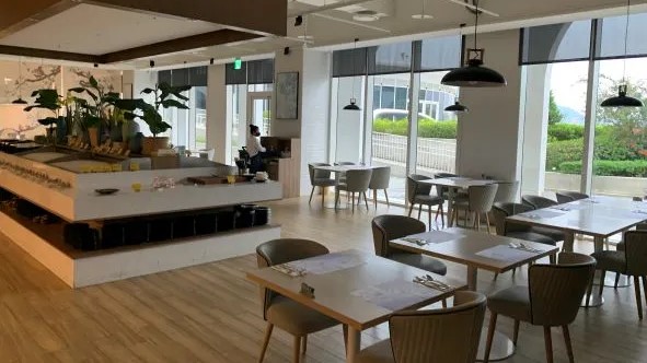 クラウンコースト観光パッケージ | ゴールデンチューリップ川、海、地質体験