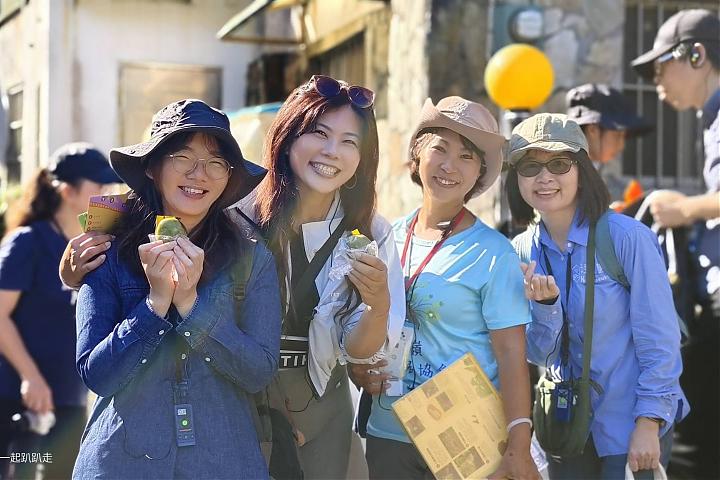 산디아오링 SUP 워터 요가 & 산골 마을 도보 투어