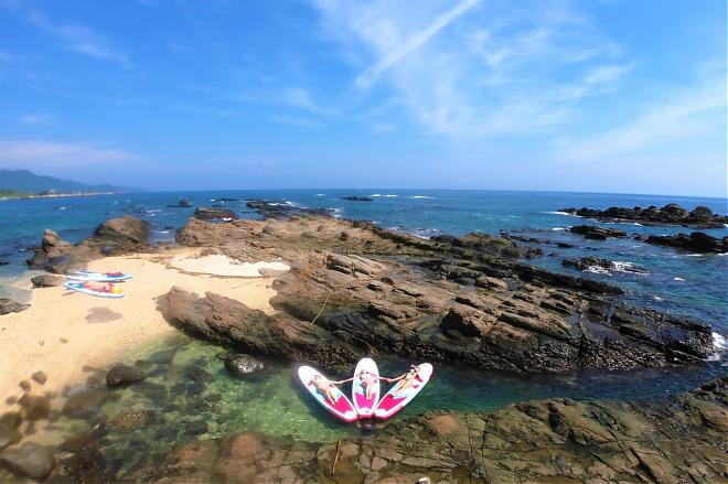 궁랴오 아오디 외곽 암초 보물섬 SUP | 바다 등대섬 레저 투어