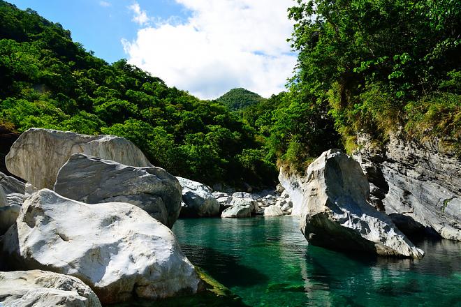 探索原住民心目中的花蓮秘境_花蓮慕谷慕魚清水溪半日部落旅遊