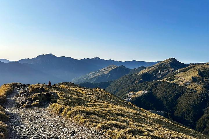 合歡山2天1夜登山行程｜合歡主東峰＆小奇萊步道