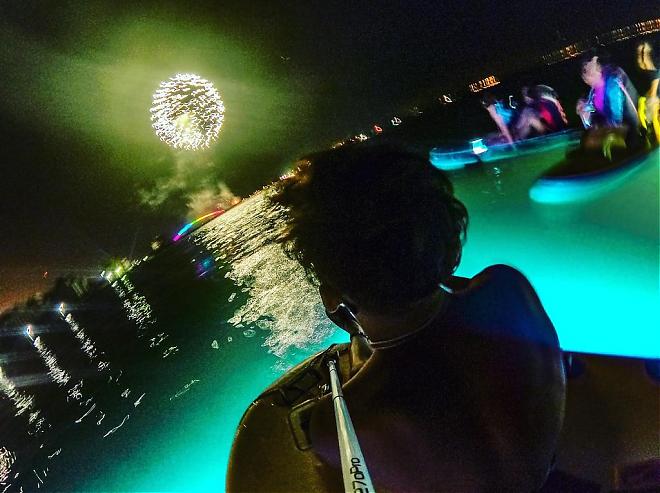 澎湖花火節夜划SUP立槳體驗｜海上煙火景觀第一排