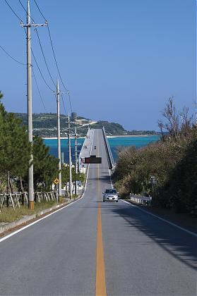 沖繩中北部一日遊 | 美麗海水族館x萬座毛x美國村[那霸/北谷出發]