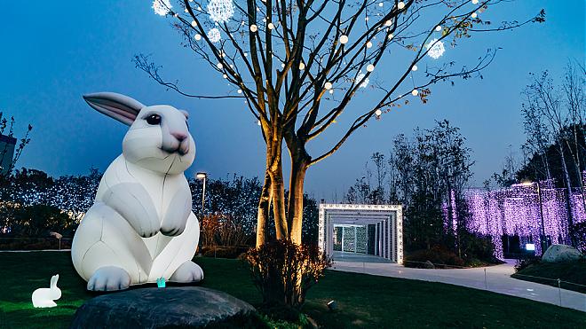 (首爾出發)宇宙星光花園+新景點壁畫村+湖水公園一日遊