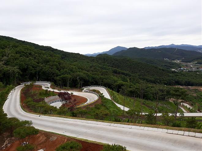 仁川跳島一日遊.五星酒店一晚|採草莓x斜坡滑車x海岸鐵道單車