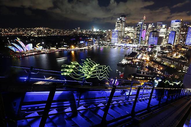【2020 Vivid Sydney繽紛雪梨燈光音樂節】雪梨大橋攀登（中文解說）