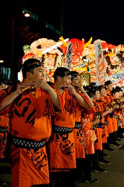日本東北青森睡魔祭(觀覽席+一晚住宿/早餐)
