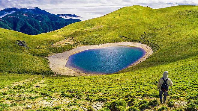 台東嘉明湖3天2夜登山團｜含山屋申請｜發現天使的眼淚