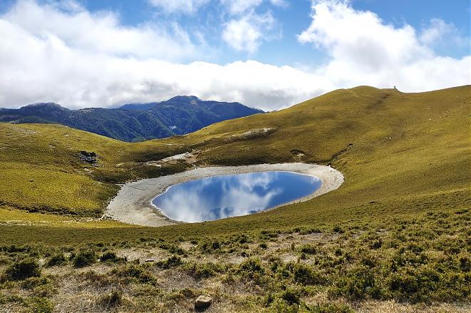 台東嘉明湖4天3夜悠閒登山團｜含山屋申請