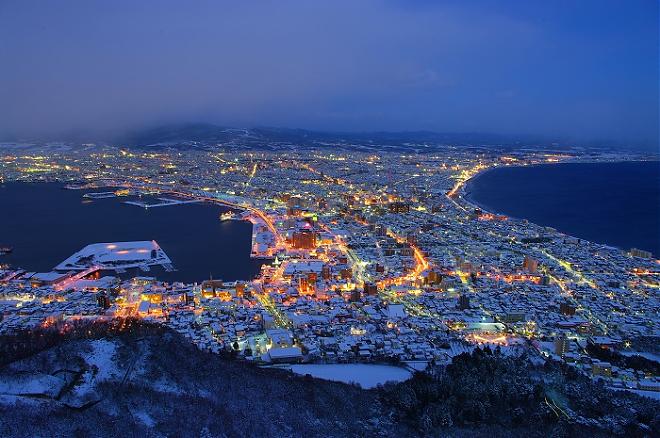 北海道【函館夜景】巴士專車。含來回纜車