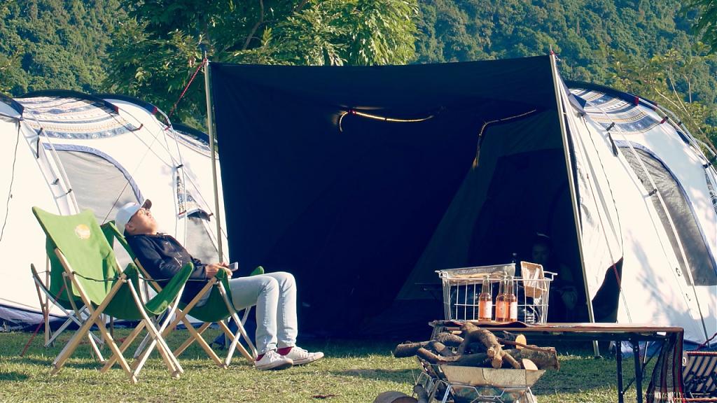 宜蘭那山那谷免裝備露營＆漂漂河+料理懶人包