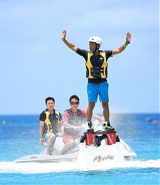 沖繩水上鋼鐵人Flyboard×今夏最刺激沖天體驗