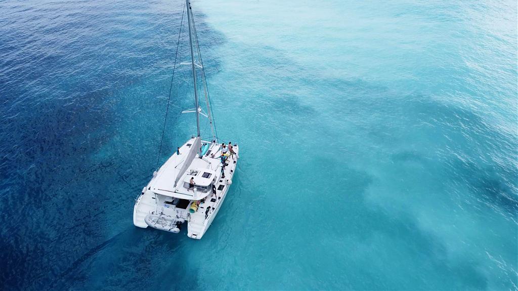宜蘭龜山島雙體帆船｜獨享法國進口超高級45尺帆船！