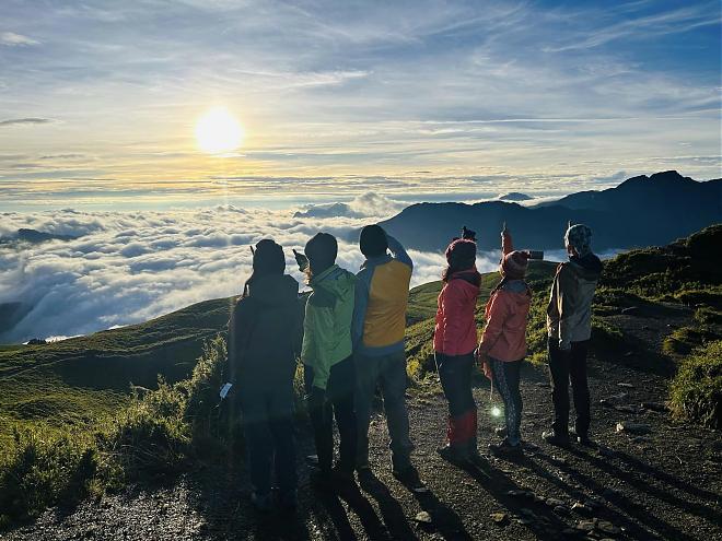 合歡山主北峰＆石門山二日登山行程｜最美百岳日出團