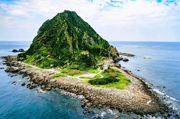 基隆嶼登島趣｜來回船票、登島申請、導覽｜贈出遊禮包