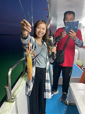 澎湖東海星空之旅｜夕遊澎澎灘．必吃龍蝦泡麵｜餵燕鷗＆夜釣