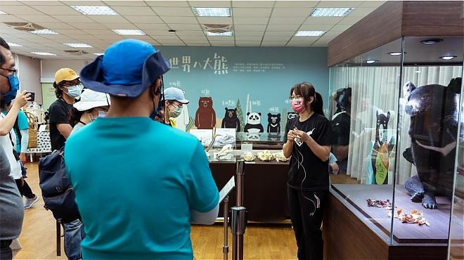 走入有熊森林 ! 台灣黑熊教育館 X 瓦拉米步道探索