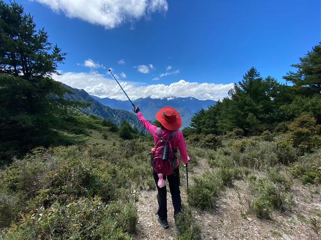 郡大山百岳＆獵人古道望美山二日登山團 ｜全程輕裝往返