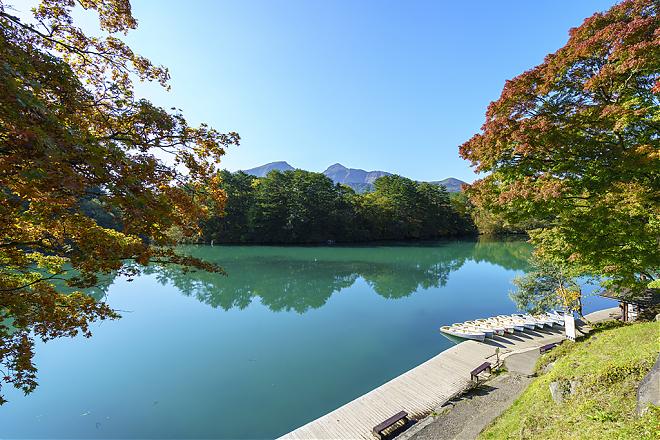 日本東北山形/福島經典2日遊｜山形米澤.裏磐梯五色沼.檜原湖.大內宿.只見線.會津(入住溫泉區/仙台出發)