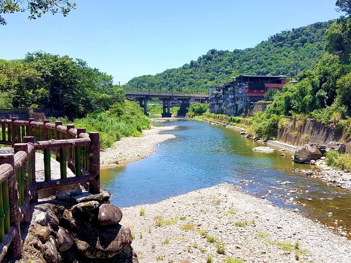 東北角草嶺古道．注腳雙溪二日遊｜綠色飲食輕旅行