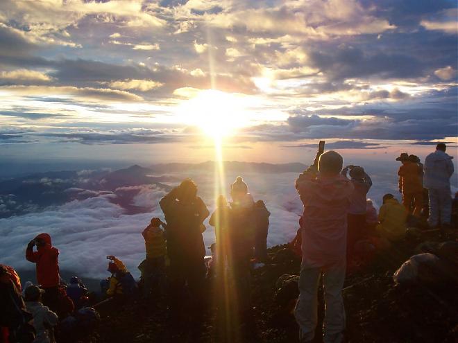 朝聖御來光！富士山登頂之旅(英語口譯導遊+日語山岳嚮導同行)