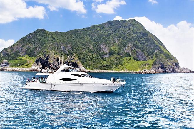 基隆嶼繞島．登島．登塔行程｜團體包船預約